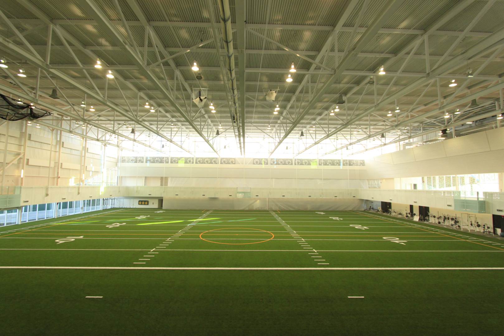 Commonwealth Community Recreation Centre and Fieldhouse