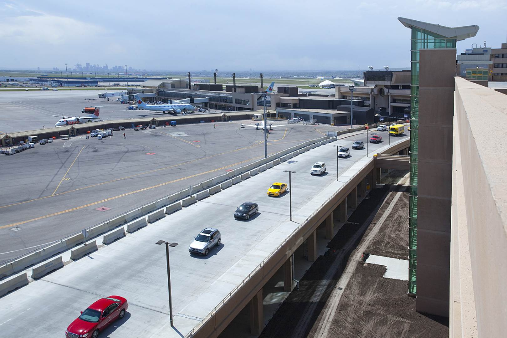 YYC Calgary International Airport Elevated Departures Level Roadway